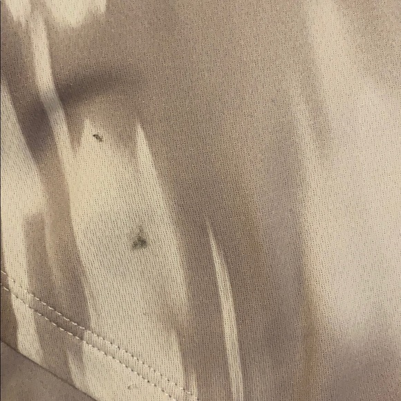 UA Pullover - Picture 5 of 5